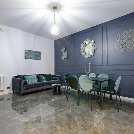 Amazing Luxury Triplex 3Br/8P - Arc De Triomphe Apartment ปารีส ภายนอก รูปภาพ